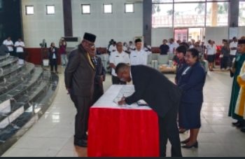 Johannes Rettob Lantik Ratusan Pejabat Pemkab Mimika, Penempatan Jabatan Sesuai Mekanisme